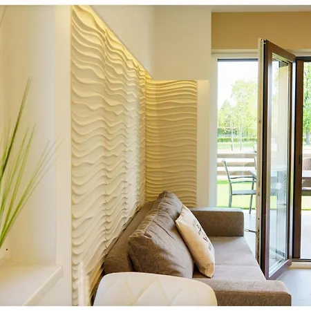 شقة Kenese Regatta بالاتونكينيشي