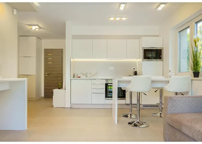 Appartement Kenese Regatta